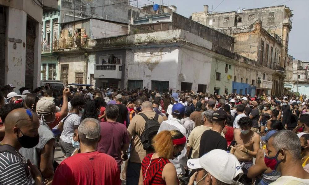 Κούβα: Ξεπέρασαν τους 2.000 οι θάνατοι από κορονοϊό